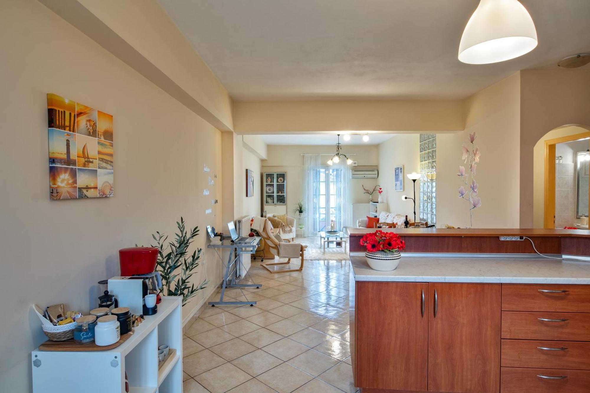 House Of Velenia - 2 Bedroom Apartment Near Old Town, Airport And Bus Station Corfu  외부 사진